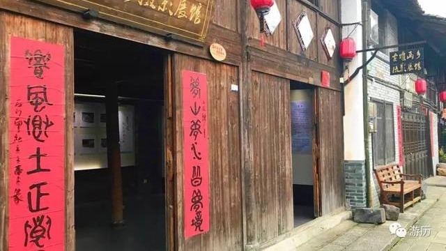 边走边看 | 旅途中的美展