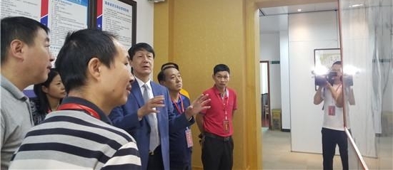 著名国画家、墨玉兰画法创始人胡乐平画展在海口开展 展出60余件精品