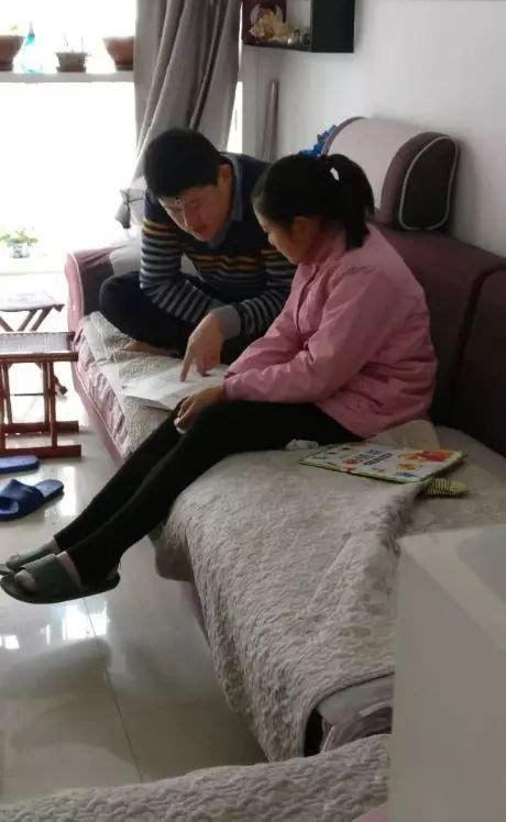 奉献爱心 助力成长