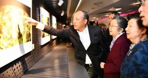 �����Ի����̡���������ĸ￪����ʮ���������Ӱչ��¡�ؿ�Ļ