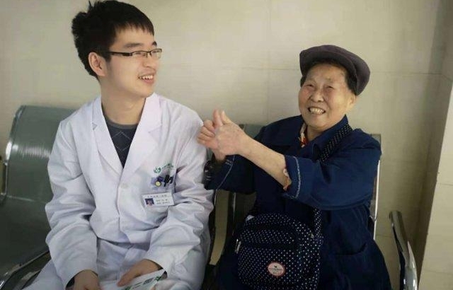 ҪΪӵޣҽʱȫ㻤85 ¹Ϊ 21 ʵϰлʿ