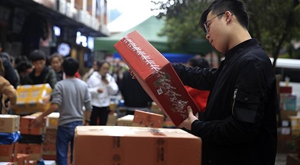 十年双11:买衣服越来越少 消费超5000元人群增加