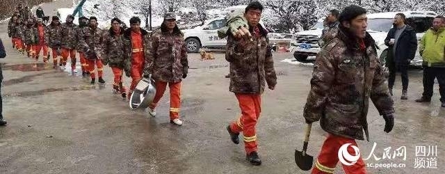 金沙江堰塞湖水位涨至2932.76米 已累计转移9964人