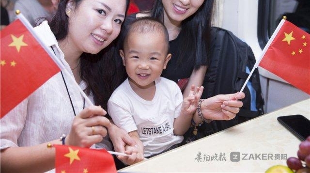 ��ͼ | һ�������ǧ����; ����ɫ�г��������ջ���ӭ����