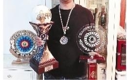 用弹弓救下自杀男子!这个辅警竟是弹弓世界冠军