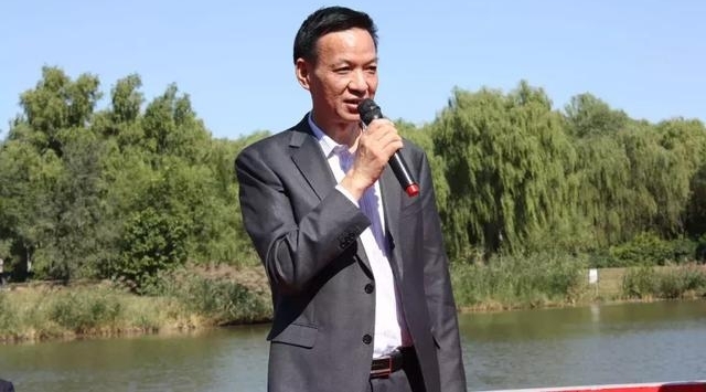 �ܶ���ʱ�������ż���ְ����ף�ĸ￪����ʮ�����黭��Ʒչ����