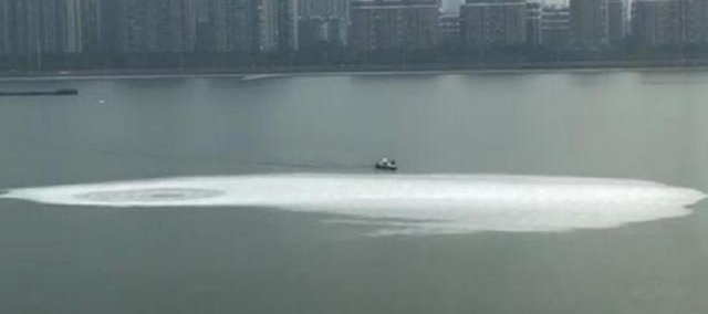 Ǯ�����ְ����������У�����©ˮ�����ѣ��׷�����ס�������ˣ�