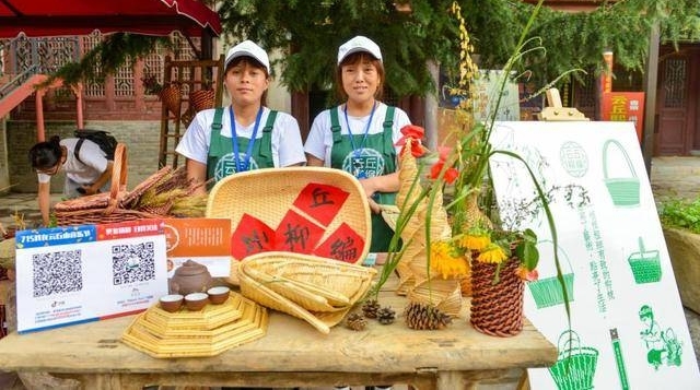 2018��ʮһ�ƽ�������������ɽ�羰�����鲻һ��������ζ��