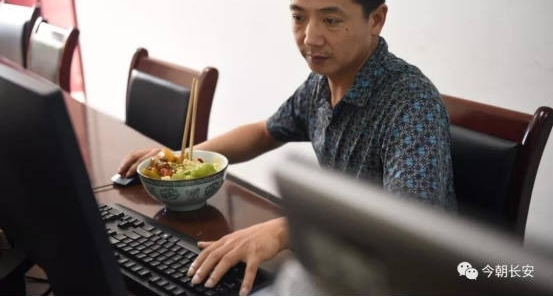 ���뱣��ս�ж�����ĳ�������ר�ҡ�