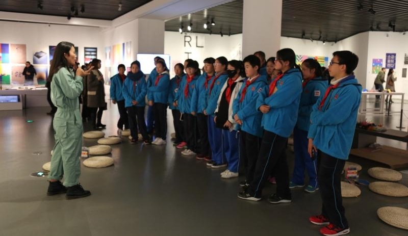 �������������������������ֻ�ǰ�һ��չ����ô��