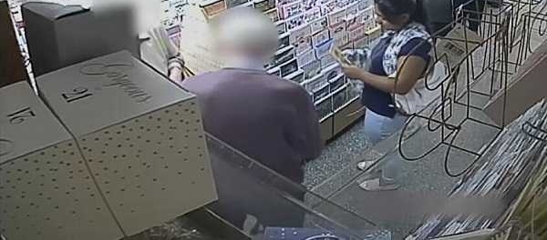 �ɶ�һ��һŮ͵����Ǯ�� �������ಡ��סԺ