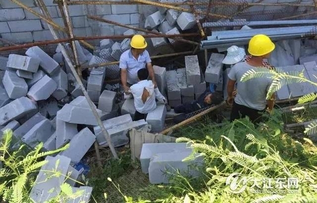 �󽭶����վ�Ԯ ���˷�3�׶��£��񾯾�Ԯ����׼�족