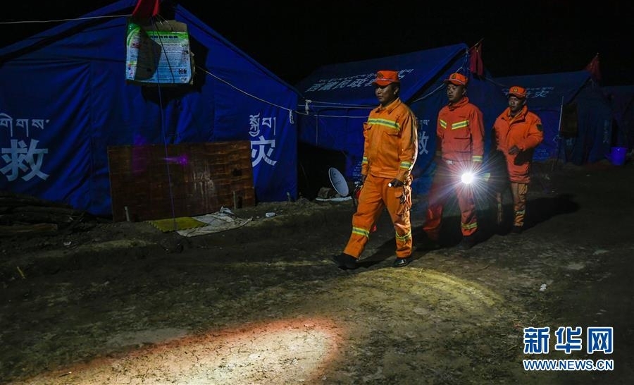 生活物资供应充足 群众安全有保障——西藏金沙江堰塞湖安置点见闻