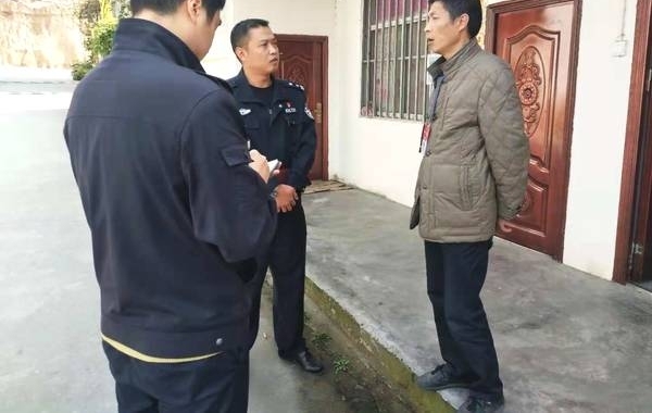 男子怕女子在屋内哭泣惹人非议,出手制止致其死亡!