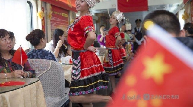 ��ͼ | һ�������ǧ����; ����ɫ�г��������ջ���ӭ����