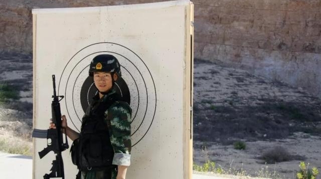 我是“猎鹰”狙击手,我是中国特种兵!