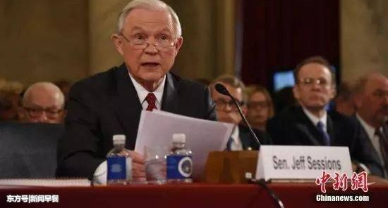 新闻早餐:这个A级通缉犯试图服安眠药自杀,可是药过期了…