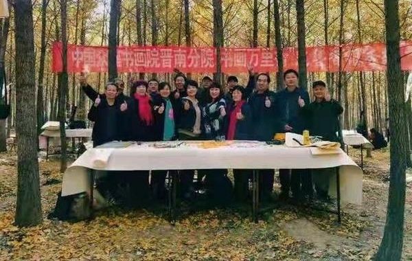 й黭ԺϷԺ黭С֮īԷ