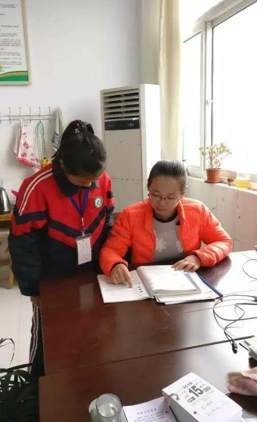 奉献爱心 助力成长