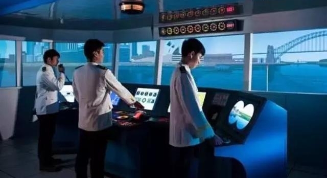 ��ѧ���ˡ����ᡱ��4��ְҵ����ҵǰ���ã������Ҷ������Ƶ���