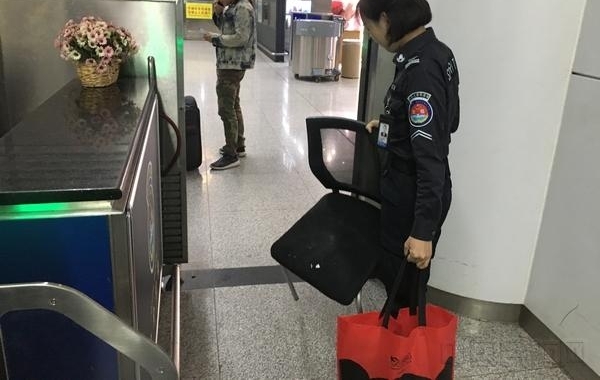 ��³ľ�������ȫ���Ա�������ҡ�����ů