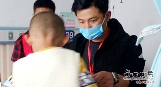 ����ʡ��ʮ�ֻ�־Ը�����Ѫ������һ�𻶶ȹ����