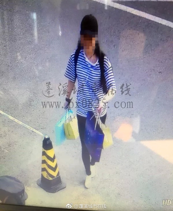 ů�ģ�Ů�ӽ������������ֹ��±��͸���Ϫִ����