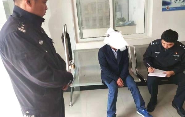 男子怕女子在屋内哭泣惹人非议,出手制止致其死亡!