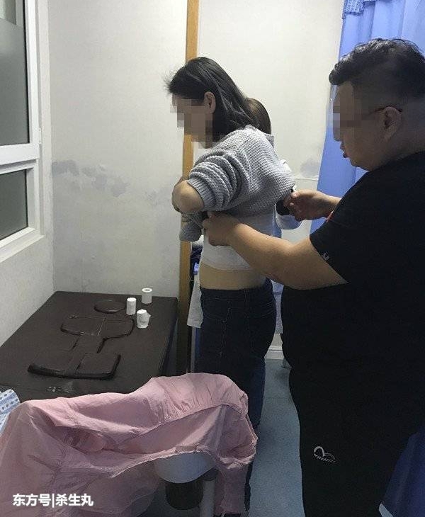 �ټ�������Ů˾������ʱ��һ���� ����߹Ǳ����ȶϡ���