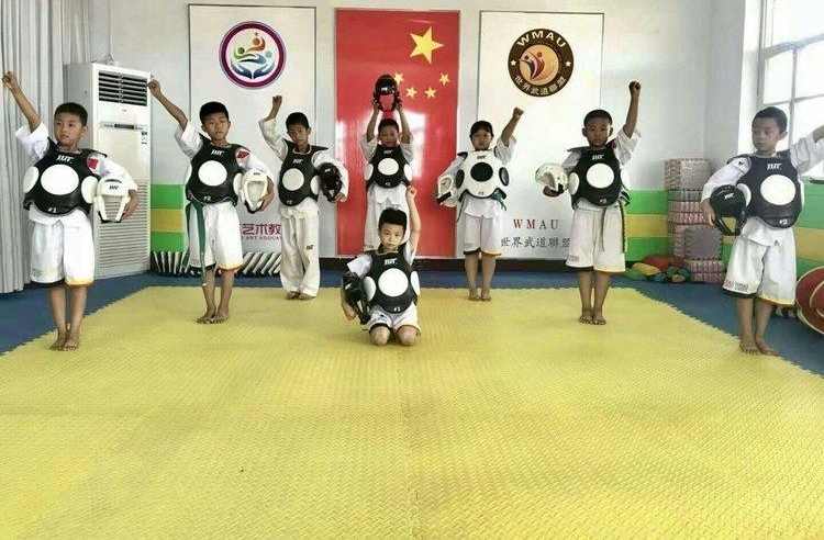 ׶ЭᡰĻ»㡱߽ӱ-ӢѧУ