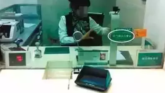 Ҫ˻ضõ10000ԪǮ, : Ųǰ