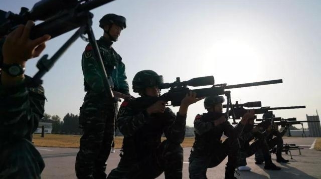 我是“猎鹰”狙击手,我是中国特种兵!