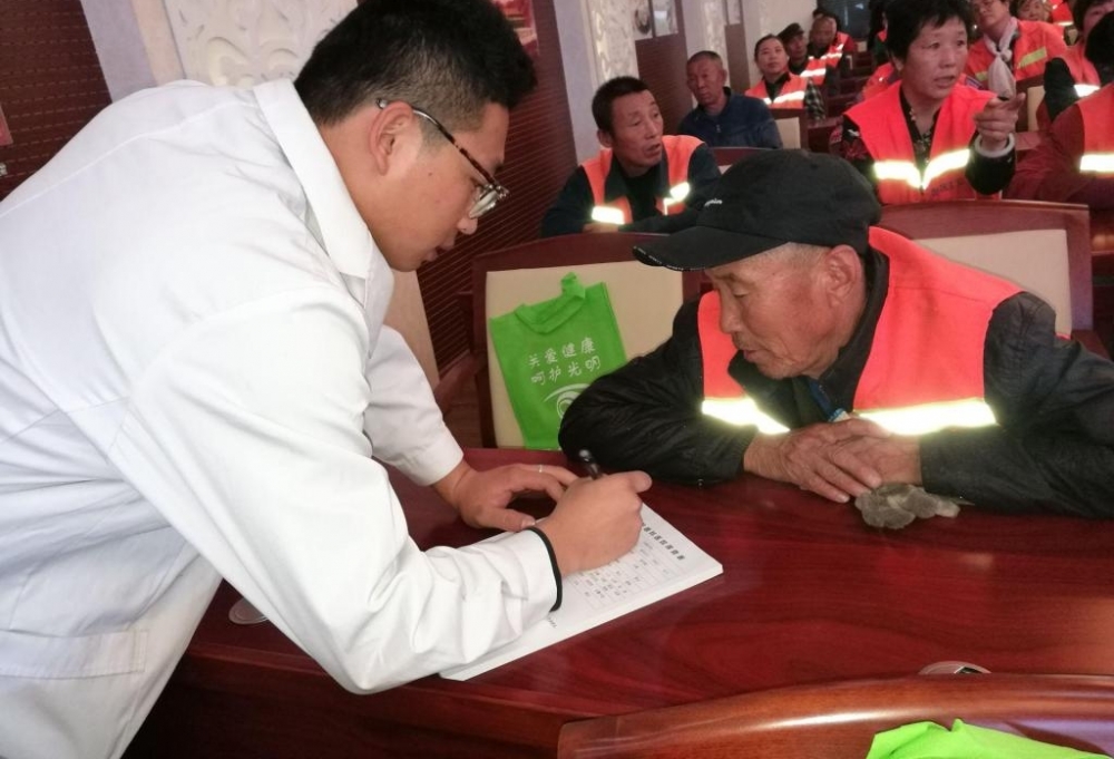 ����ξ����ˣ��� ��ʮ�֡������С��߽���������