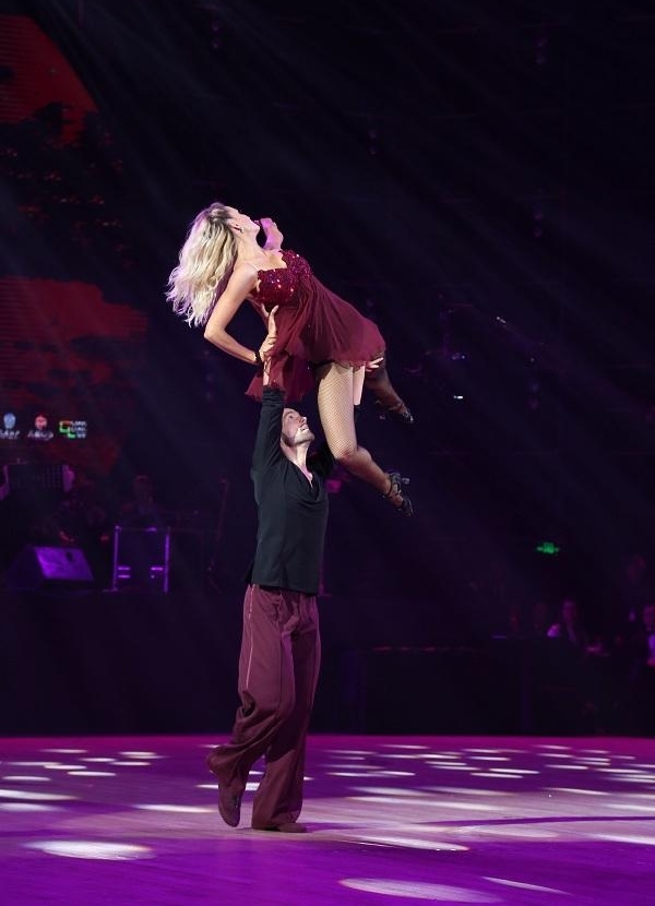 2018“一带一路”国际标准舞世界公开赛在厦门开幕