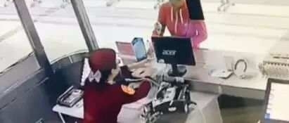 32˶ʿףŮ163ϣ1׶У־