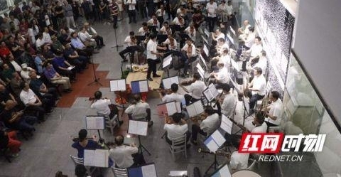 �̺ۡ�����滭����չ��Ļ ����չ��չ��Ϊ1����