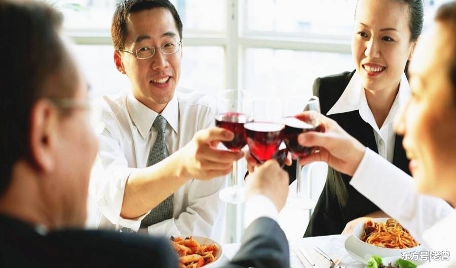 ͬѧ˾ƣʮ·ָӽͨҵ