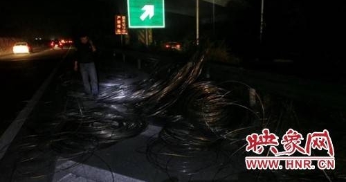 ����·��2�ֶ���˿���� ˾����Ȼ��֪������