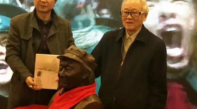 营山家乡人民的骄傲!106岁老红军王定国铜像揭幕仪式在京举行
