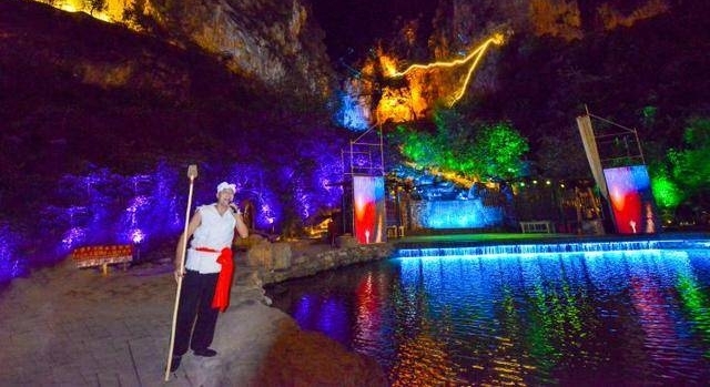 2018��ʮһ�ƽ�������������ɽ�羰�����鲻һ��������ζ��