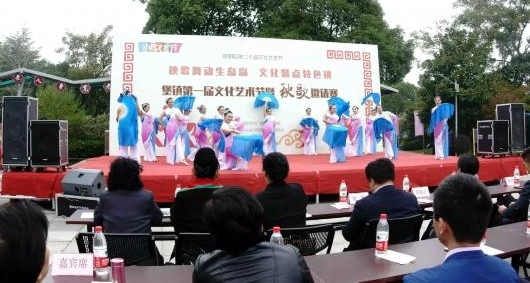 ��21������Ļ������� ����＂�ײ�＂�Ѿ������