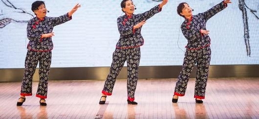 ��21������Ļ������� ����＂�ײ�＂�Ѿ������