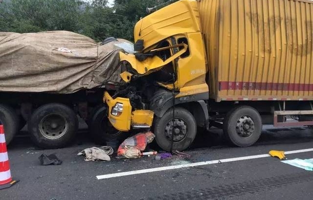 ��ˮ���ٲ��ҳ������ֳ�һƬ�ǽ壡