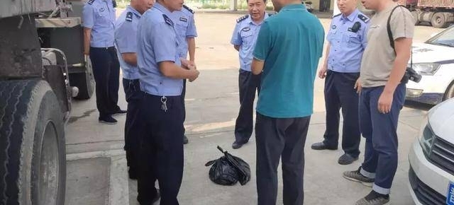 ������١�8.3����ͨ���°����Ƽ�ʵ