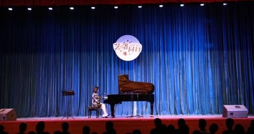 ˿��֮·�����Ļ��������ġ���·ͬ�С��߽��ȷ���У