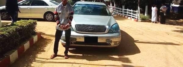 从缅甸曼德勒运往木姐的非法玉石、木材,1天内接连被查