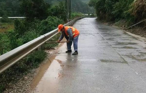 正能量|为这些可敬可爱的交通人点赞