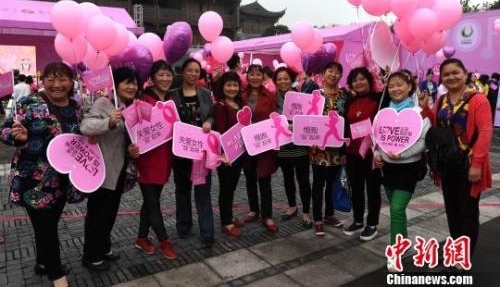 女职工注意!这些地方明文规定了痛经假、保胎假