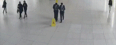 【小贴士】看完我再也不敢走路看手机了,特别是最后一张