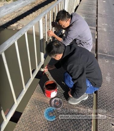 长江委水文局强化白格堰塞湖水文应急工作